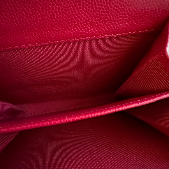 Rare Chanel card holder XL Reissue Raspberry color - Picture 11 of 15